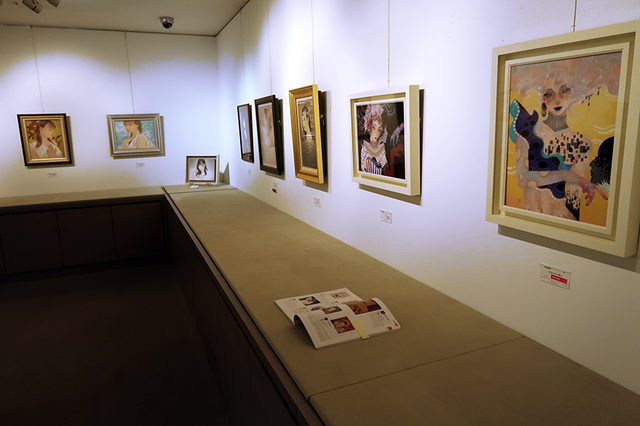 ファーム・ファタール展3.png